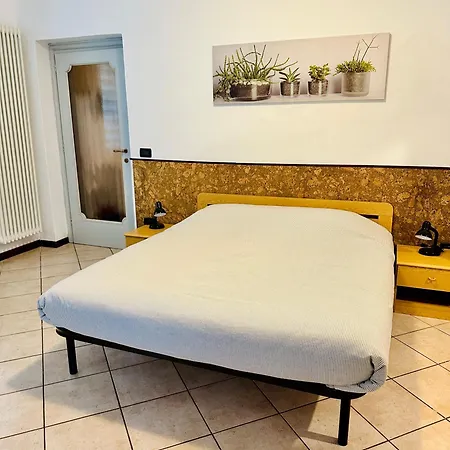 Διαμέρισμα Mamisa 3, Con Giardino Privato