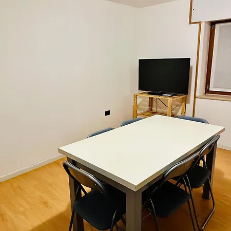 Mamisa 3, Con Giardino Privato Διαμέρισμα Schio